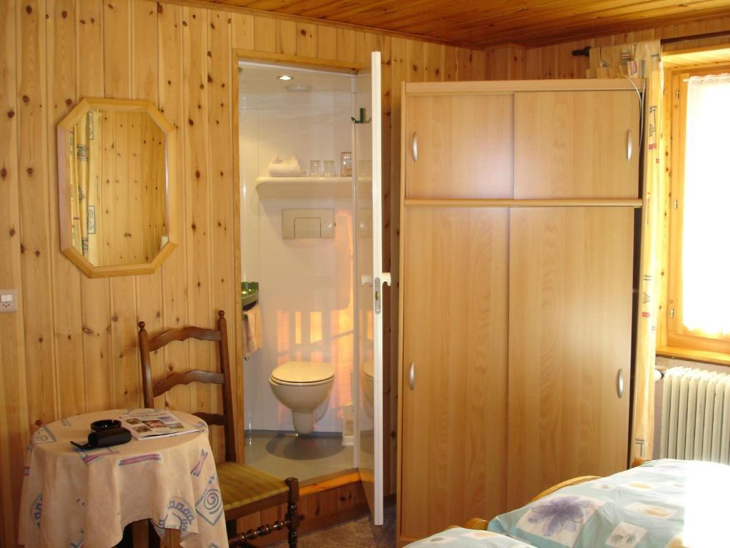 Pension D'Эволен Номер фото
